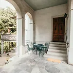 Library - Candela * Στρέσα