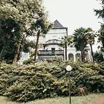 Library - Candela Στρέσα