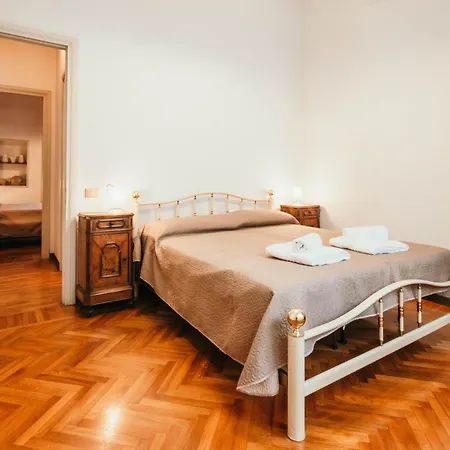Appartamento Library - Villa Candela *