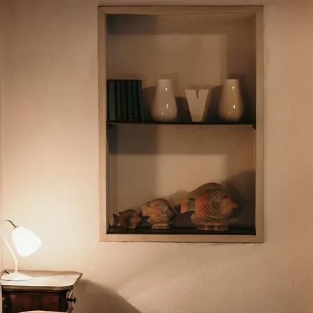 Appartamento Library - Villa Candela Apartment *