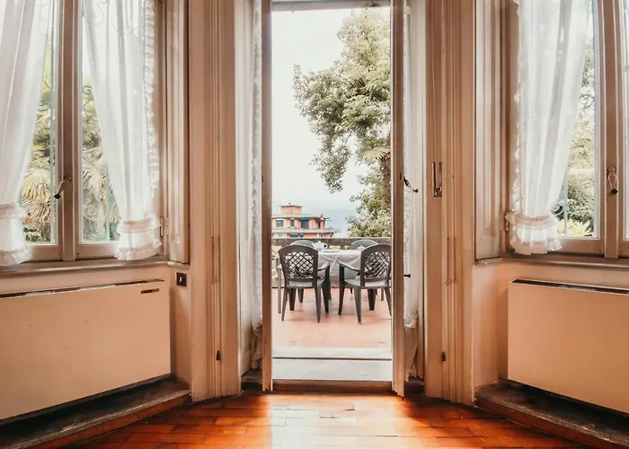 Apartman Library - Candela Stresa