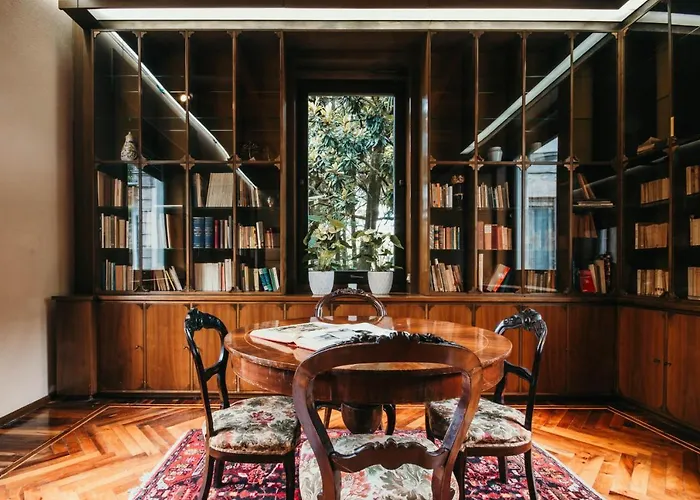 Library - Candela Apartman *